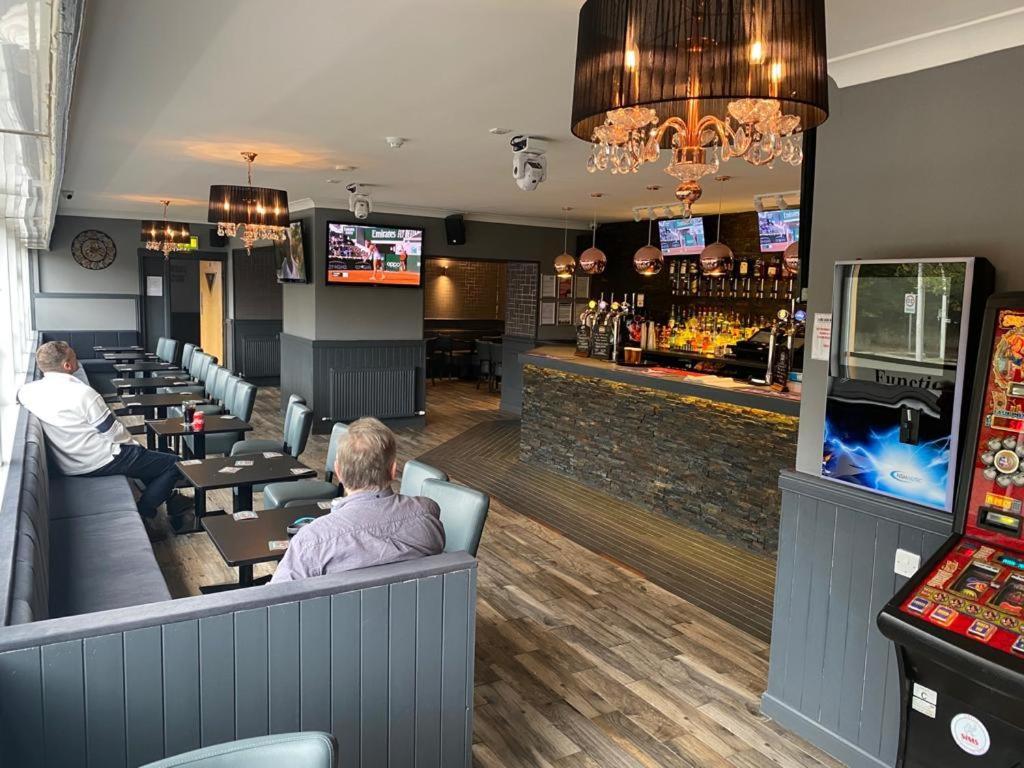 The Windsor Hotel And Bar Kirkcaldy Exteriör bild